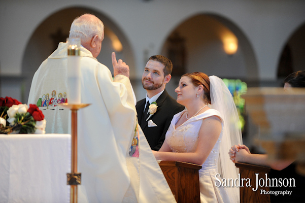 Best Annunciation Catholic Wedding photographer - Sandra Johnson (SJFoto.com)